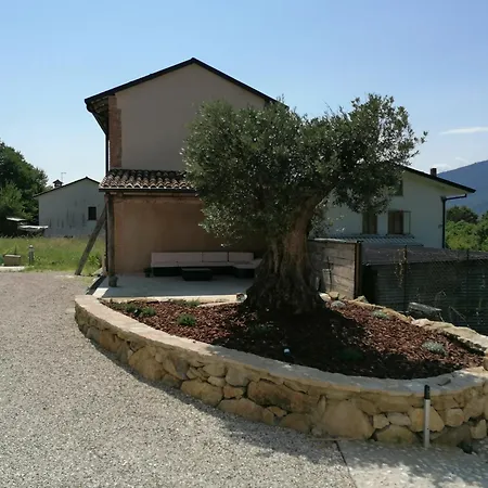 Silvae In Puri Nella Valle Dei Laghi Fratta (Treviso)