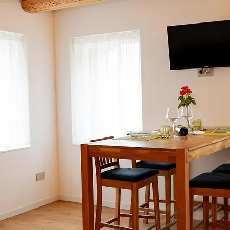 Apartment Silvae In Puri Nella Valle Dei Laghi Fratta (Treviso)